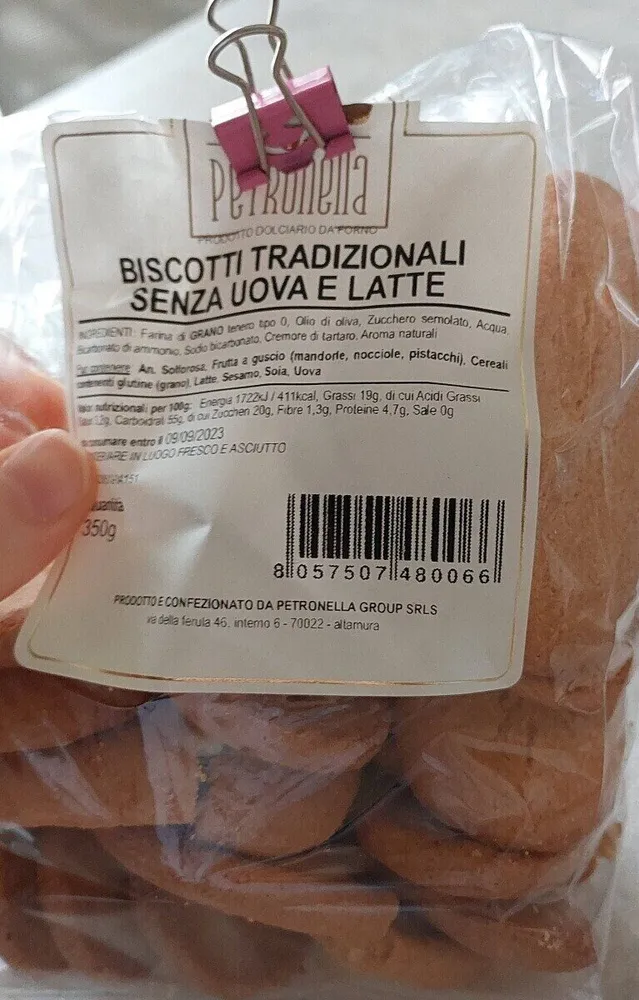 Biscotti tradizionali senza uova e latte