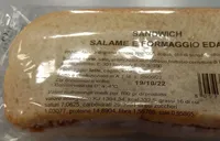Panino salame formaggio