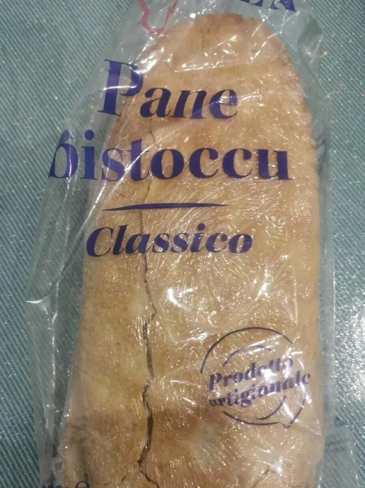 Pane Pisticcu cuore d'isola
