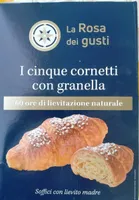 I cinque cornetti con granella