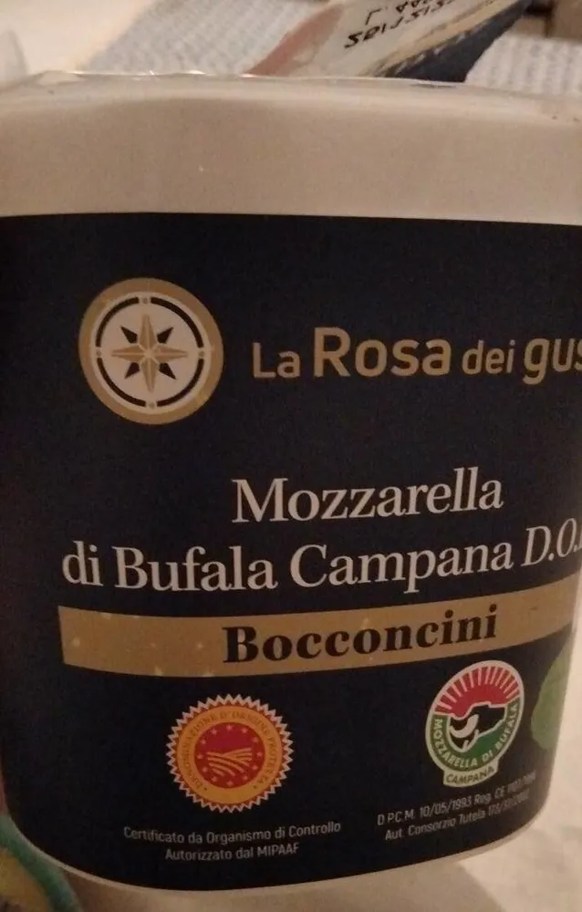 Mozzarella di Bufala campana D.O.P.
