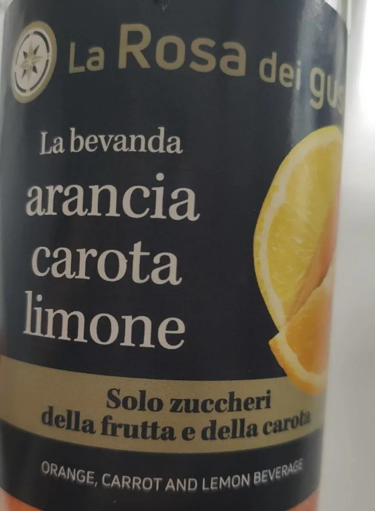 La bevanda arancia carota limone