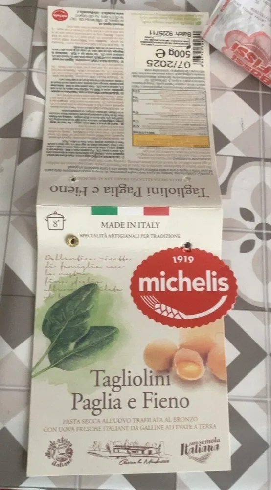 Tagliolini paglia e fieno