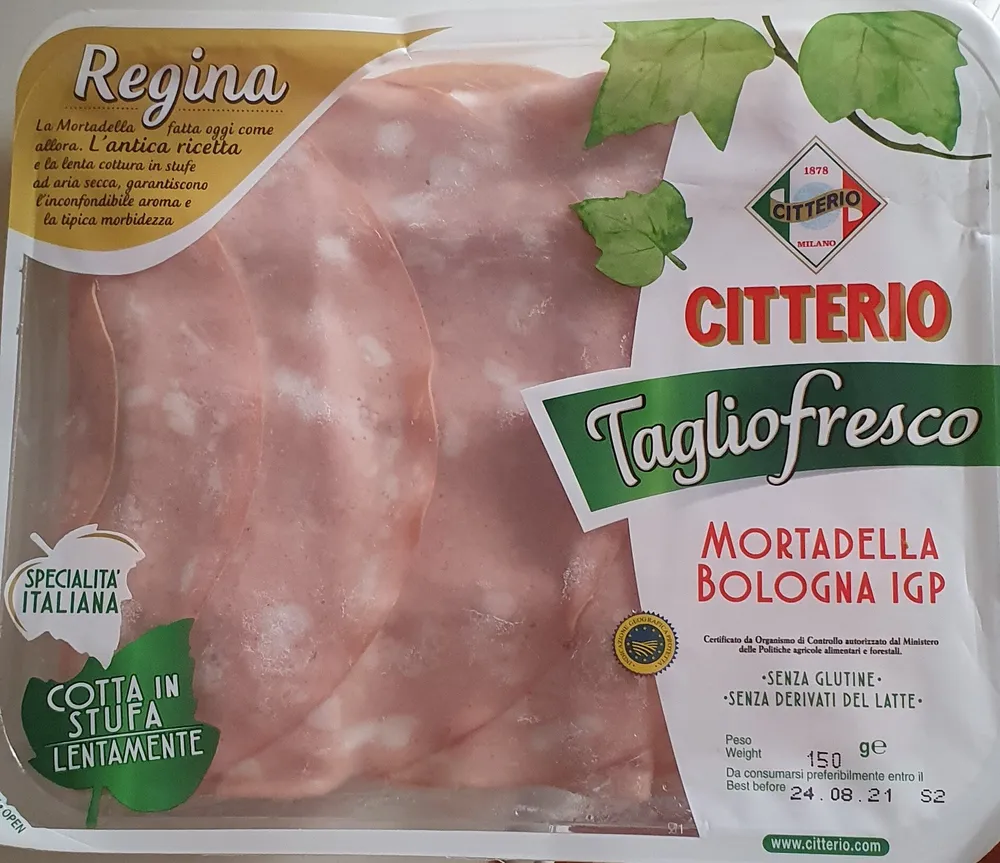 Regina Taglio Fresco Mortadella Bologna I.G.P.