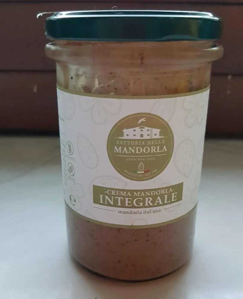 Crema mandorla integrale