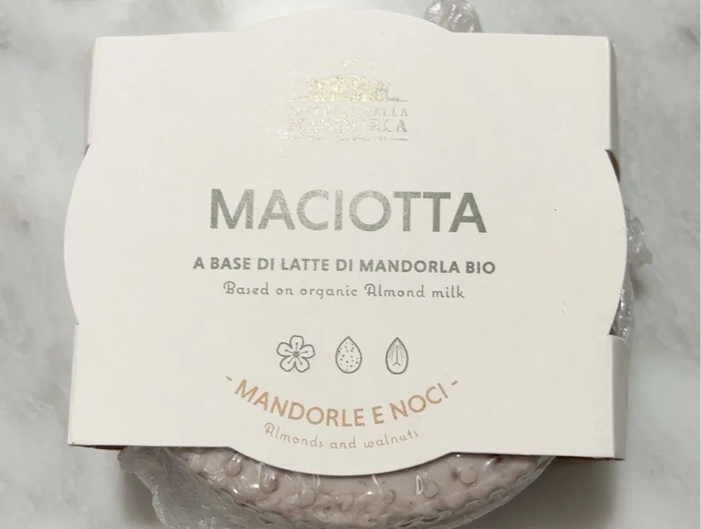 Maciotta mandorle e noci