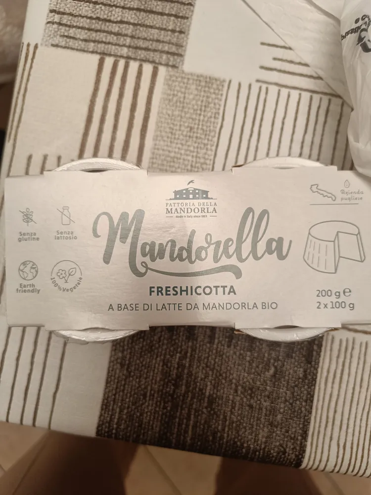 Mandorella freshicotta