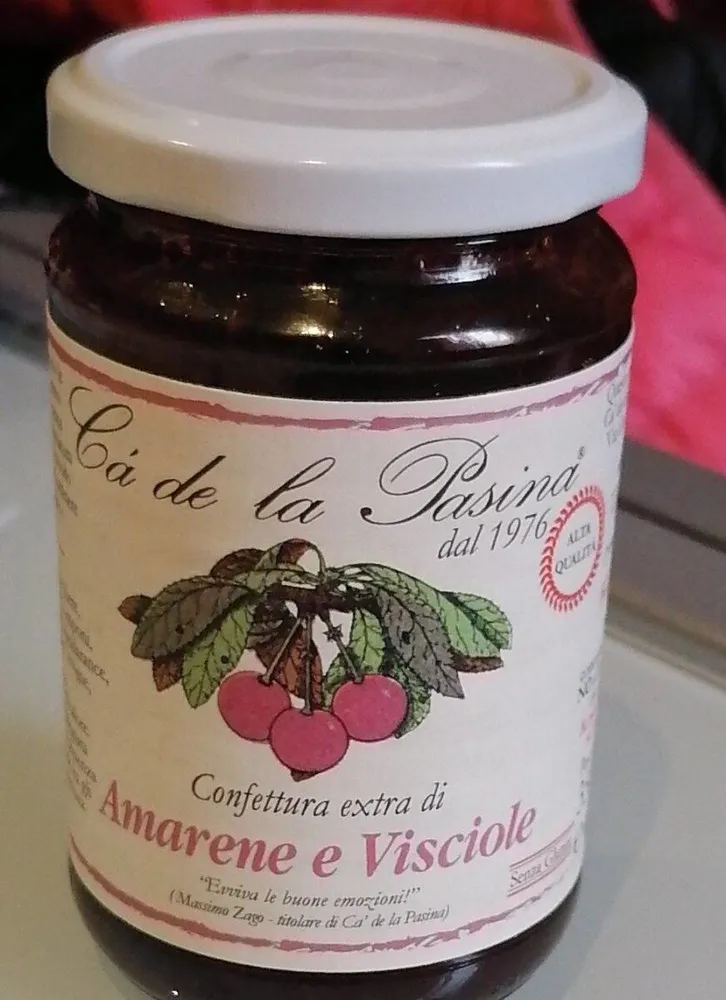 Confettura extra di amarene e visciole