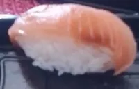 Nigiri con tonno