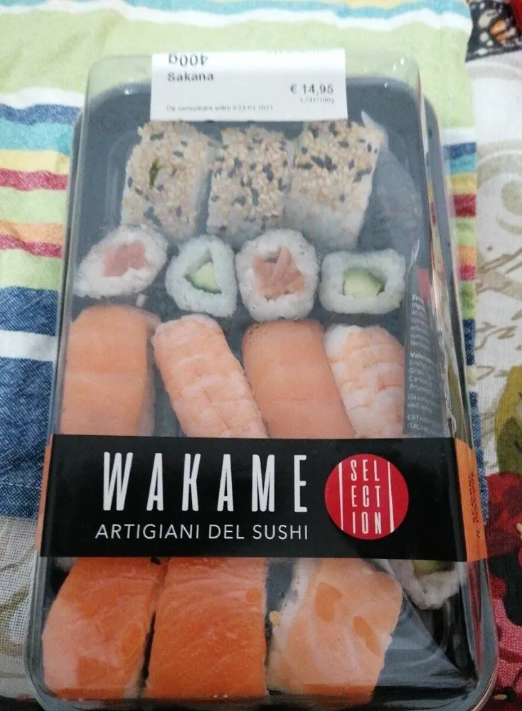 Wakame Sushi