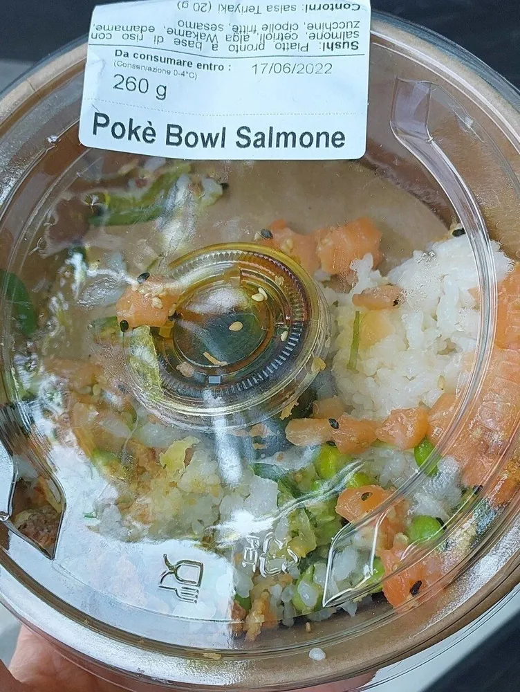 Poké Bowl Salmone