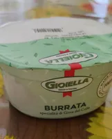 Gioiella Burrata specialità di Gioia del Colle