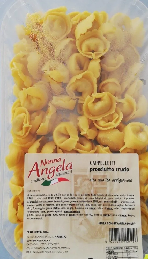 Cappelletti al prosciutto crudo
