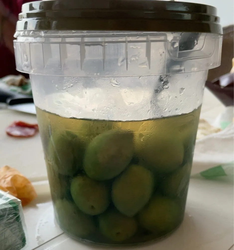 Olive verdi giganti in salamoia