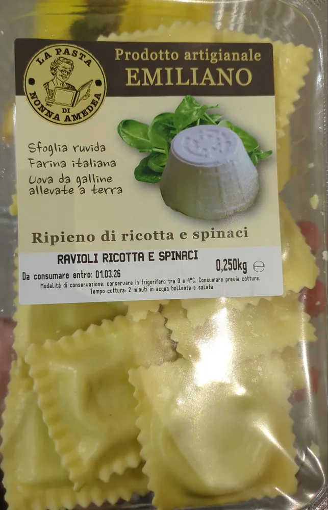Ravioli ricotta e spinaci