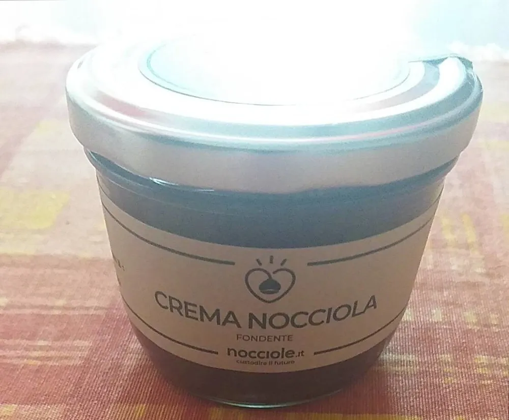 Crema nocciola