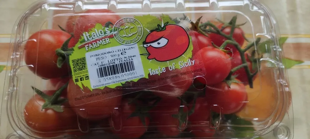 CHERRY TOMATO