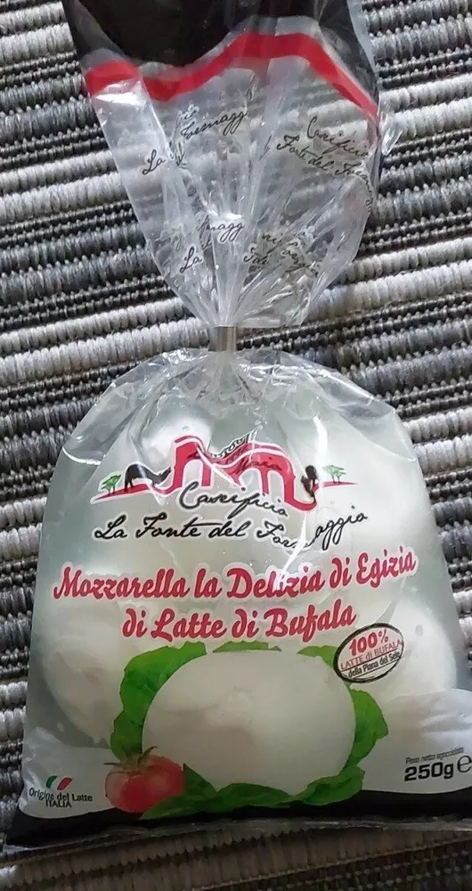 Mozzarella la Delizia di Egizia di Latte di Bufala