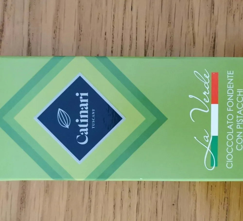 Cioccolata fondente con pistacchi