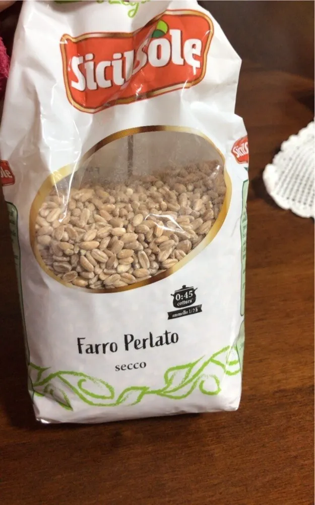 Farro perlato