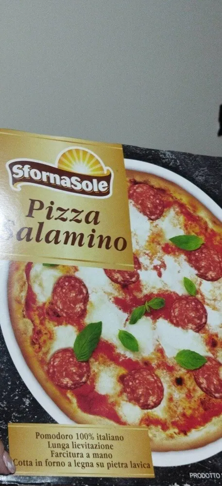 Pizza salamino