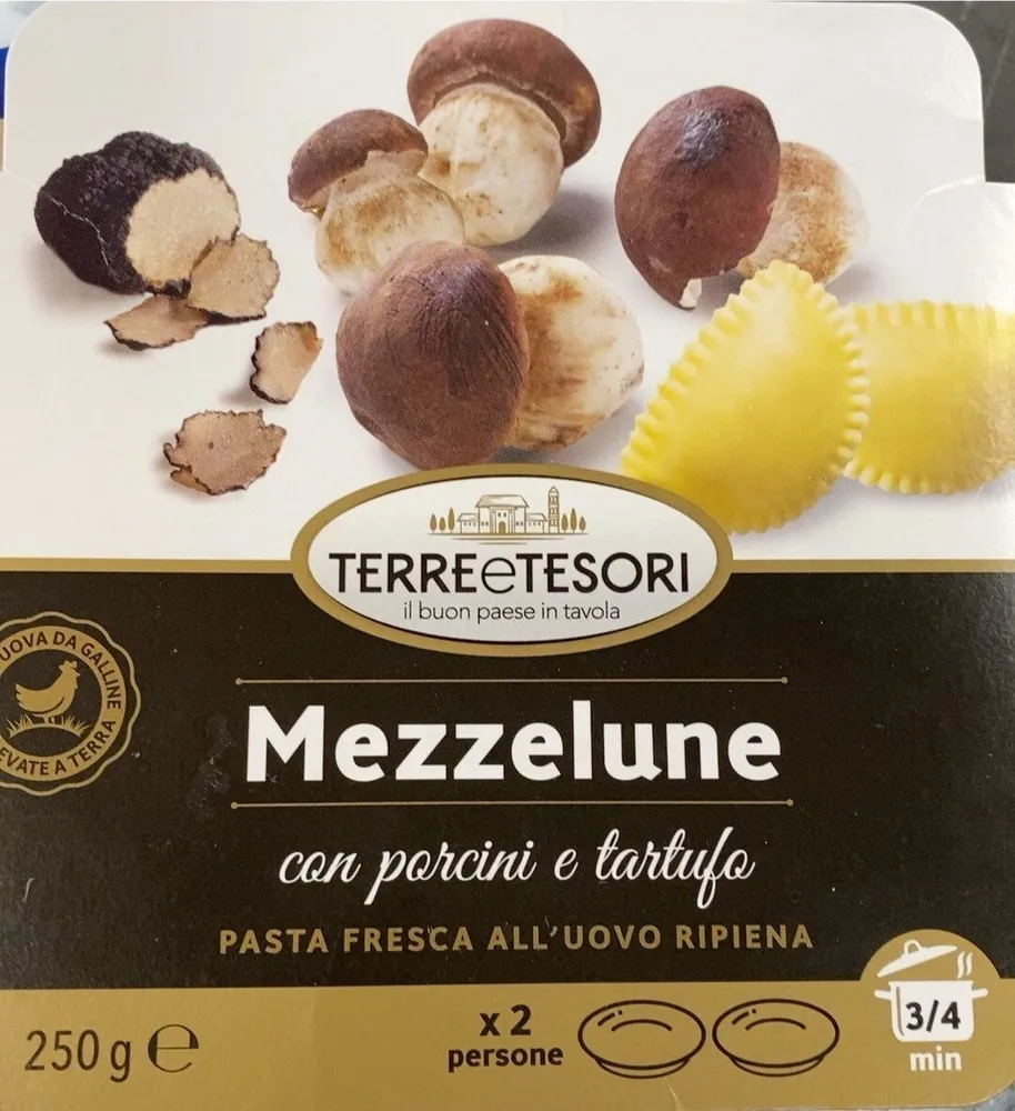 Mezzelune con porcini e tartufo