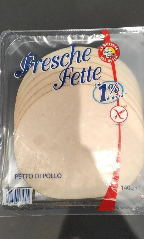 Fresche fette petto di pollo