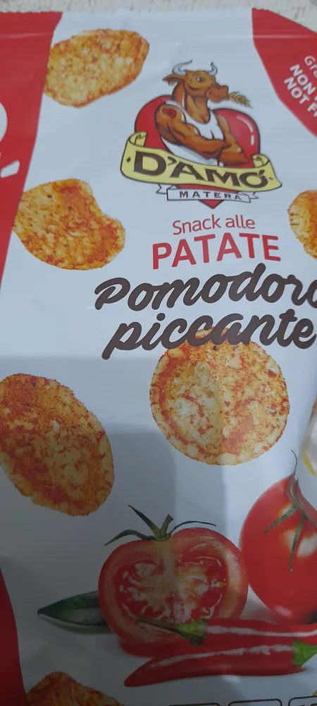 Snack alle patate pomodoro piccante