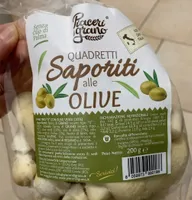 Quadretti saporiti alle olive