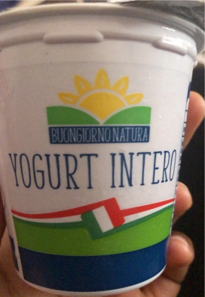 Yogurt intero mirtillo