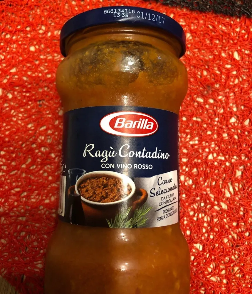 Ragu contadino con vino rosso