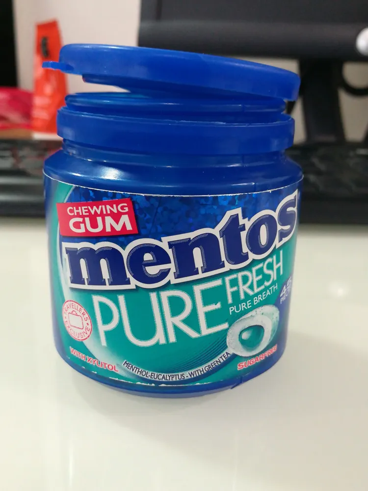 Chewing gum MENTOS pure fresh sugarfree