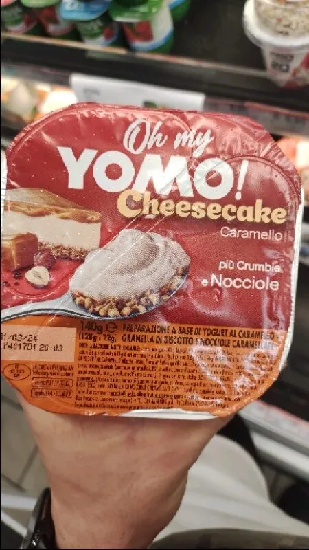 Yogurt al Caramello gusto Cheesecake granella di biscotto e nocciole caramellate