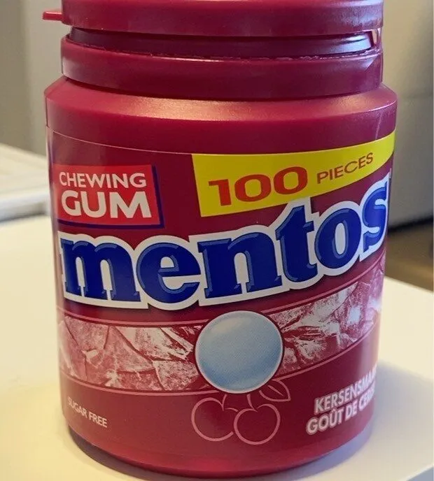 Mentos chewing-gum goût de cerise