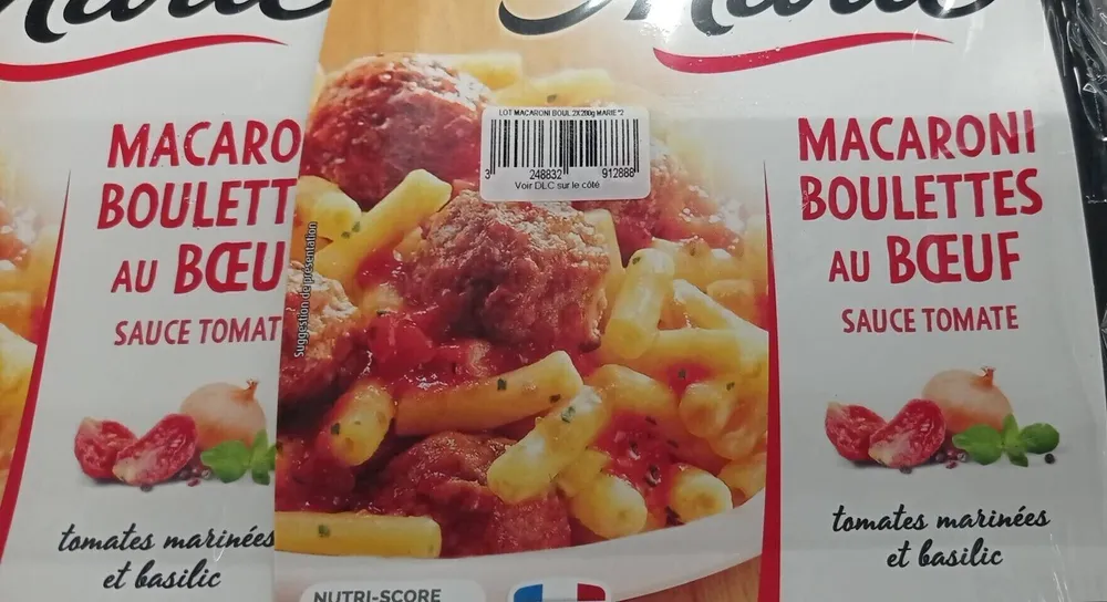 Macaroni boulettes au boeuf sauce tomate