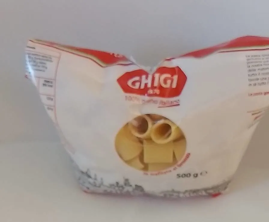 Ghigi mezzi rigatoni
