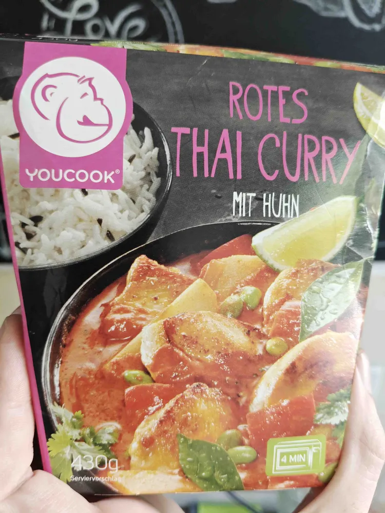 Rotes Thai Curry mit Huhn