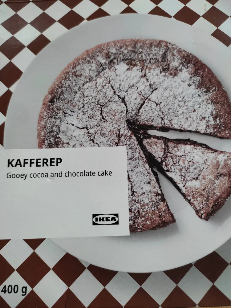 KAFFEREP Gooey cocoa and chocolate cake (KAFFEEPARTY Klebriger Kakao- und Schokoladenkuchen)