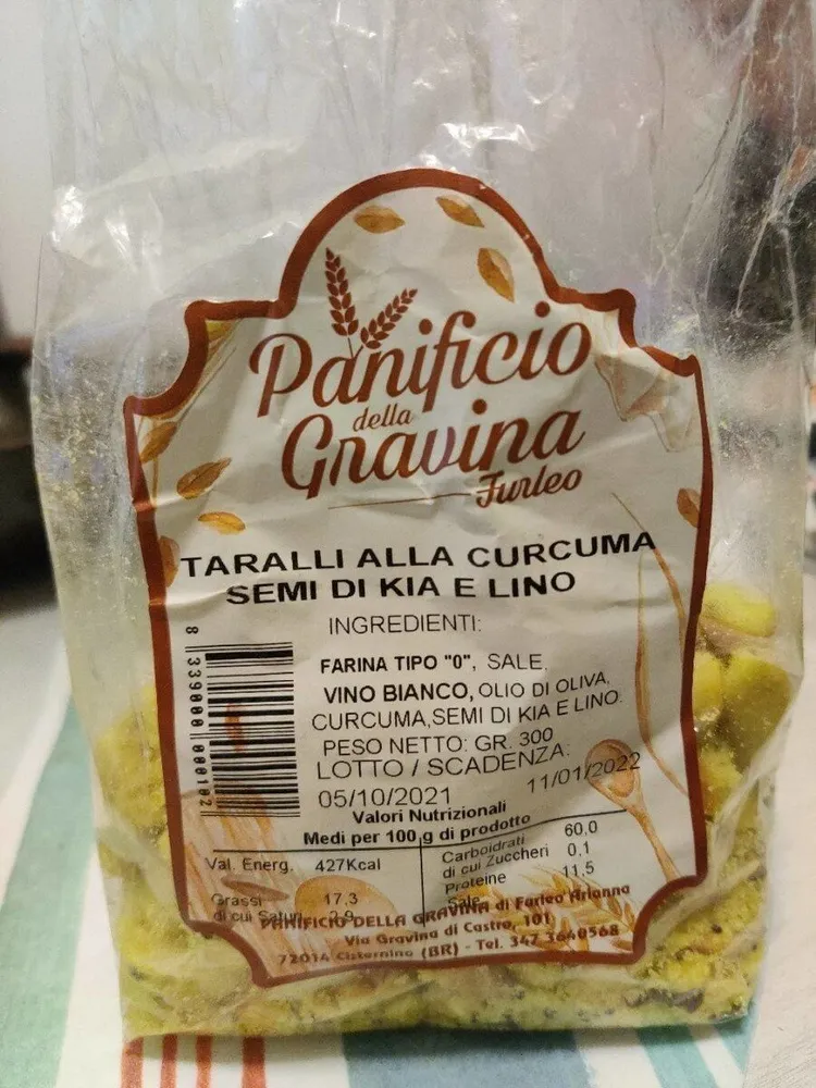 Taralli alla curcuma, semi di kia e lino