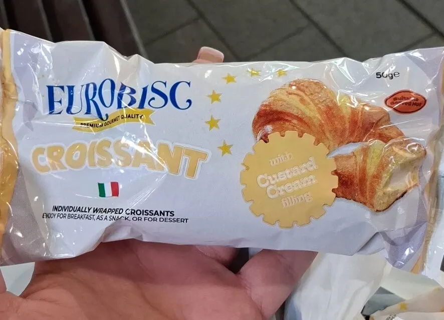 Italian Croissant with Vanilla Custard