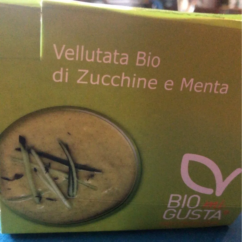 Vellutata bio di zucchine e menta