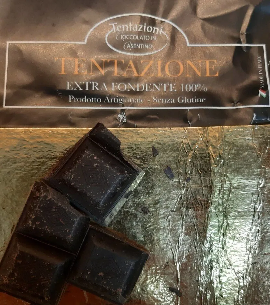 Tavoletta di cioccolato extra fondente al 100%