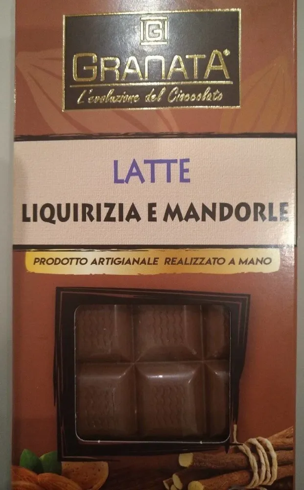 Cioccolato latte liquirizia e mandorle