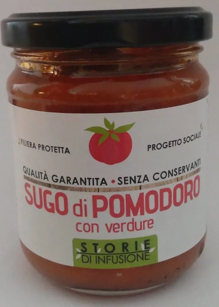 Sugo di pomodoro con verdure