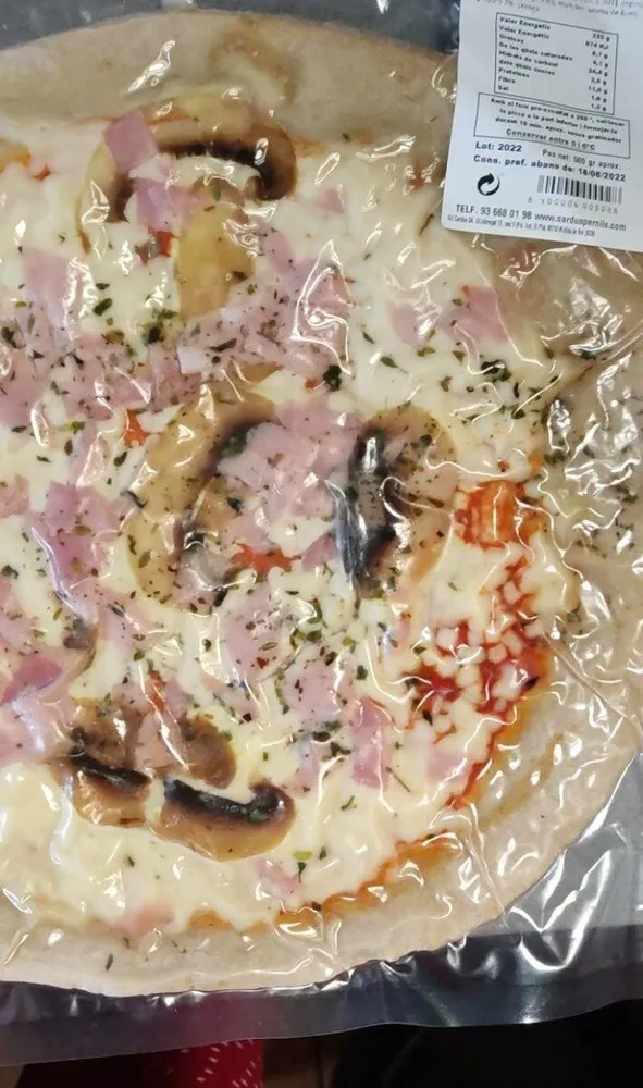 Pizza pernil i xampinyons