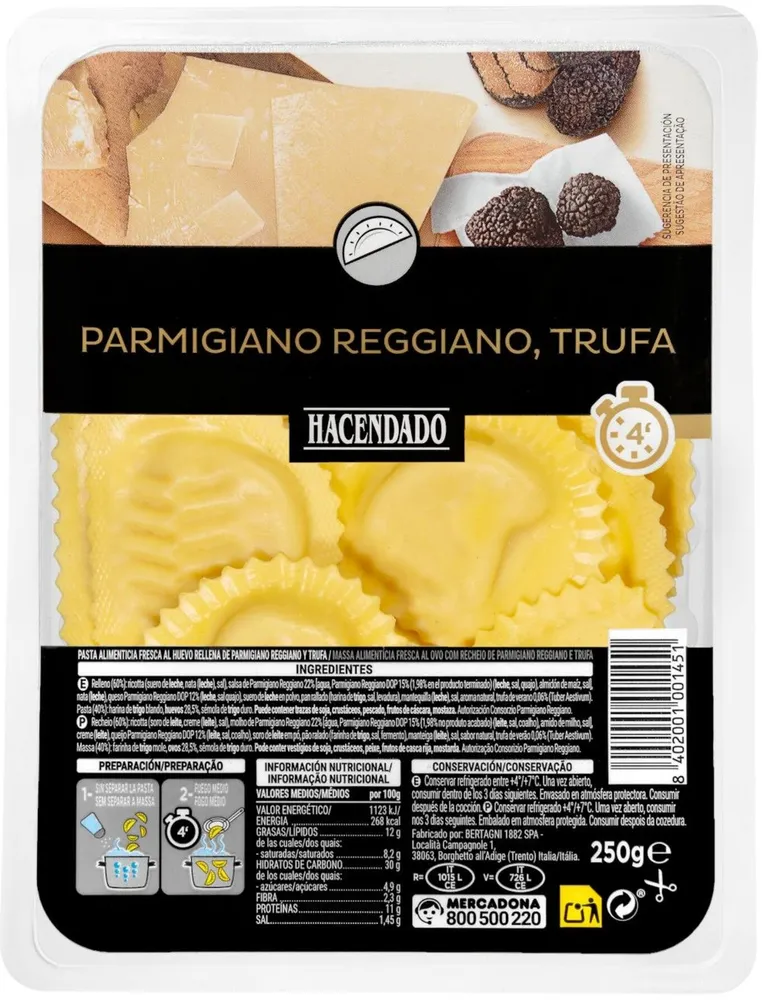 Pasta rellena de parmigiano reggiano y trufa