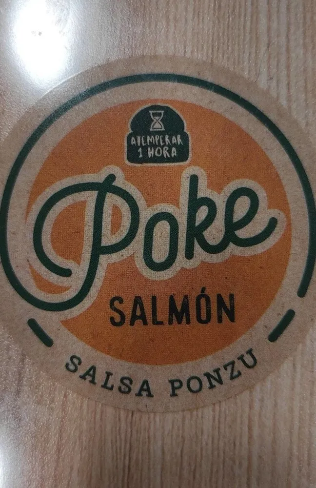 Poke salmón salsa ponzu