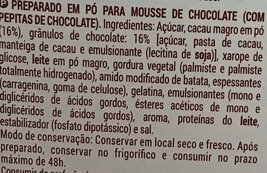 Preparado em pó para mousse de chocolate com pepitas de chocolate