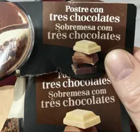 Postre con tres chocolates