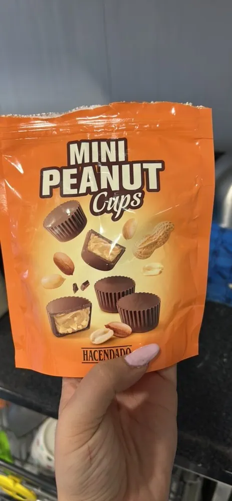 Mini Peanut Cups